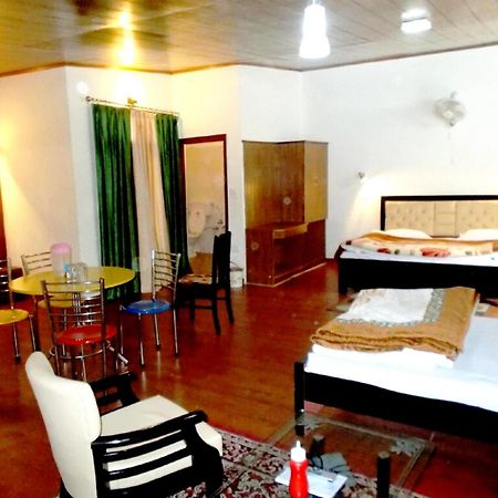 Goroomgo Moon Nainital Near Naini Lake - Parking & Lift Facilities -Hygiene And Spacious Room - Best Seller Экстерьер фото